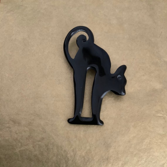 1940’s « black cat » brooch.