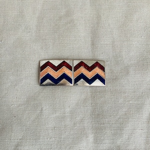 1930’s enameled belt buckle.