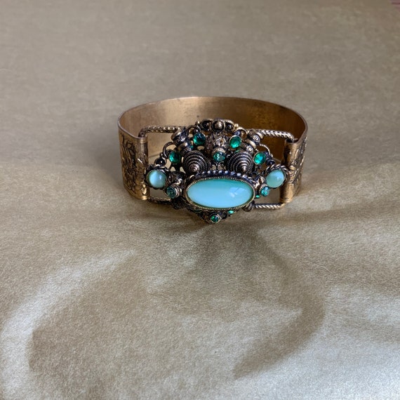 1930’s green bracelet.
