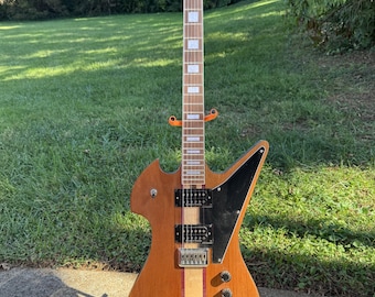 Modelo Mirage, guitarra eléctrica hecha a mano.