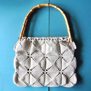 1950s Crochet Handbag: Vintage Cotton Tote with Bamboo Handles