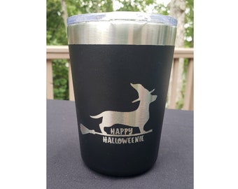 Vaso aislado de acero inoxidable de 12 oz con forma de perro salchicha - Happy Halloweenie Howl-o-ween - Regalo de perro salchicha - Halloween