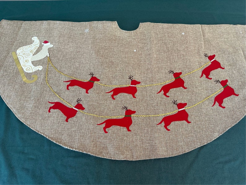 48” Tree Skirt - Soft Burlap With Red Dogs | Dachshund Christmas ...