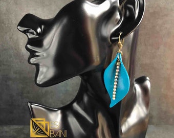 Calla Lily Leather Earrings, Real Leather Jewelry, Lightweight Earrings, Metallic Earrings, Statement Errings