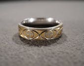 Vintage Sterling Silver 14 K Yellow Gold Unisex Eternity Design Wedding Band Ring Fancy Etched Religious Cross Design Stations, Size 11