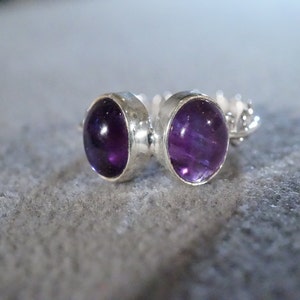 Vintage Sterling Silver 2 Oval African amethyst Fancy Scrolled Eternity Style Wedding Band Ring, Size 7.5