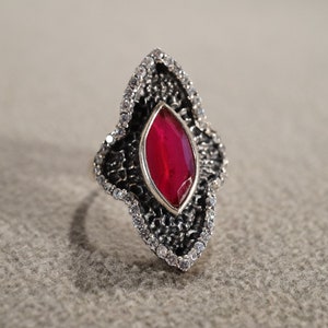 Vintage Sterling Silver Band Ring Multi Round  Marquise Prong Set Ruby White Topaz Halo Setting Art Deco Style Classic Collectable, Size 7
