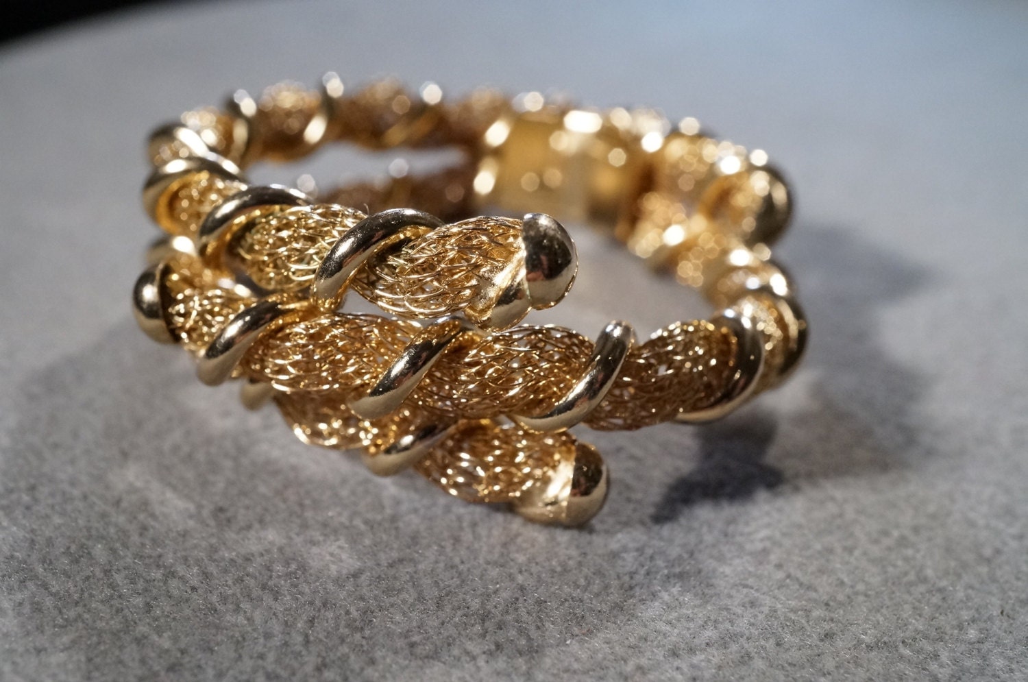 Vintage Yellow Gold Tone Woven Braided Mesh Bypass Design