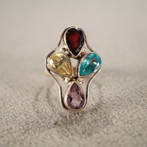 Vintage Band Ring Sterling Silver 4 Pear Teardrop Bezel Set Amethyst Golden Citrine Blue Topaz Garnet Cluster Multi Stone Setting, Size 7