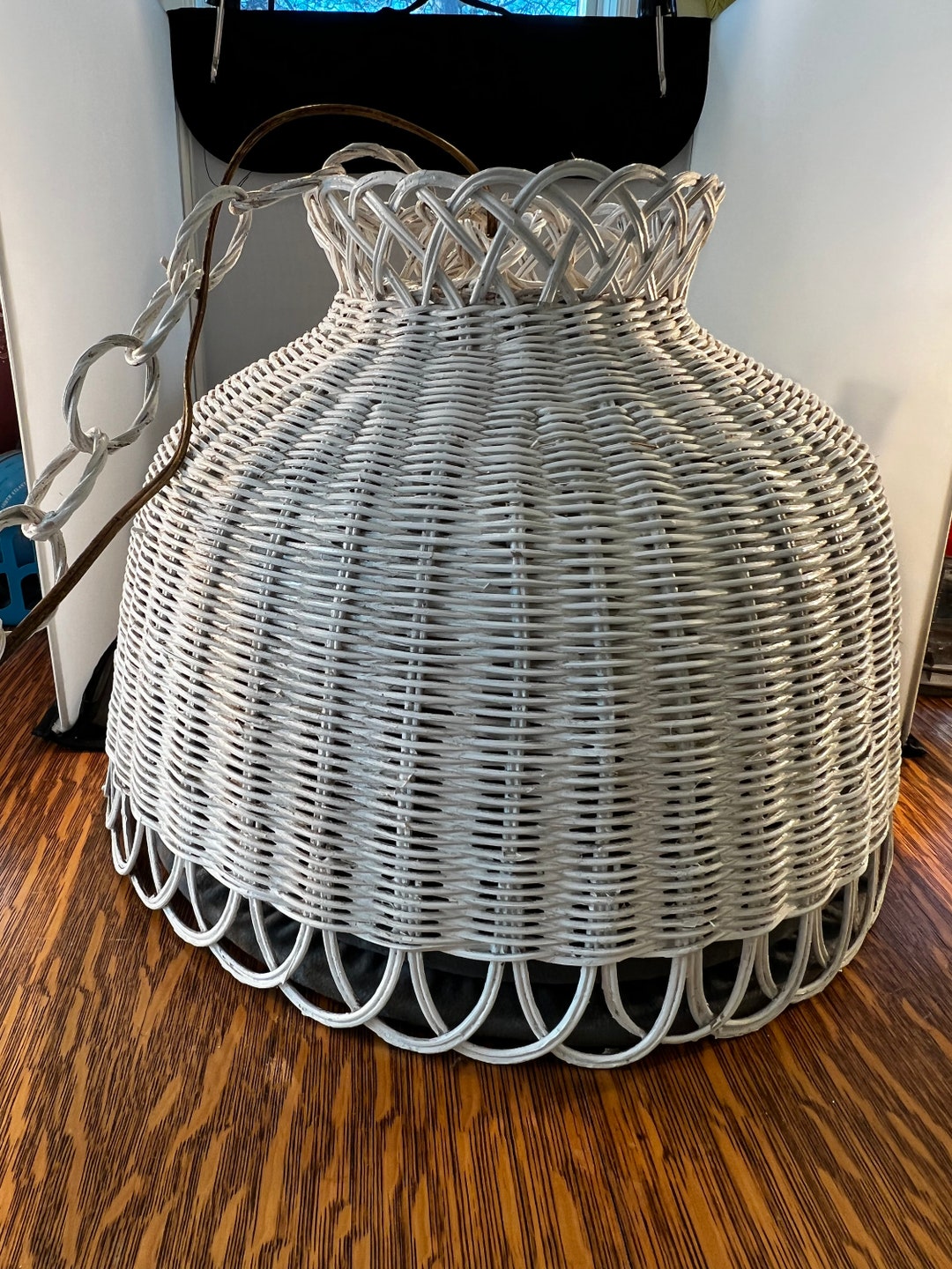 Vintage Wicker Lamp Swag Light Hanging Light Basket Light Chandelier Boho Home Decor Light Retro