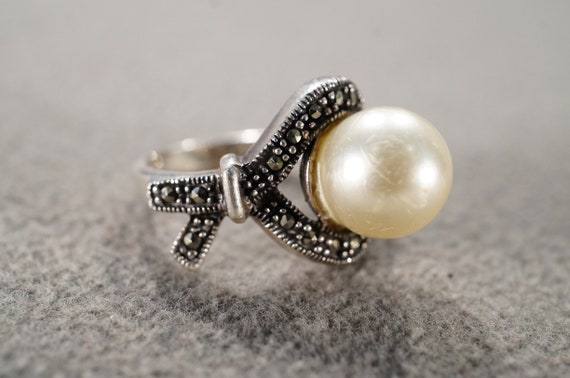 Vintage Sterling Silver Band Ring Multi Round Cultured Pearl Prong