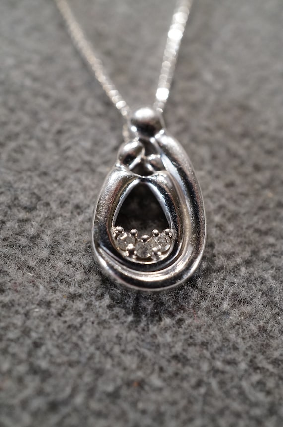 Vintage Sterling Silver Pendant Charm Necklace Chain 3 Round Prong