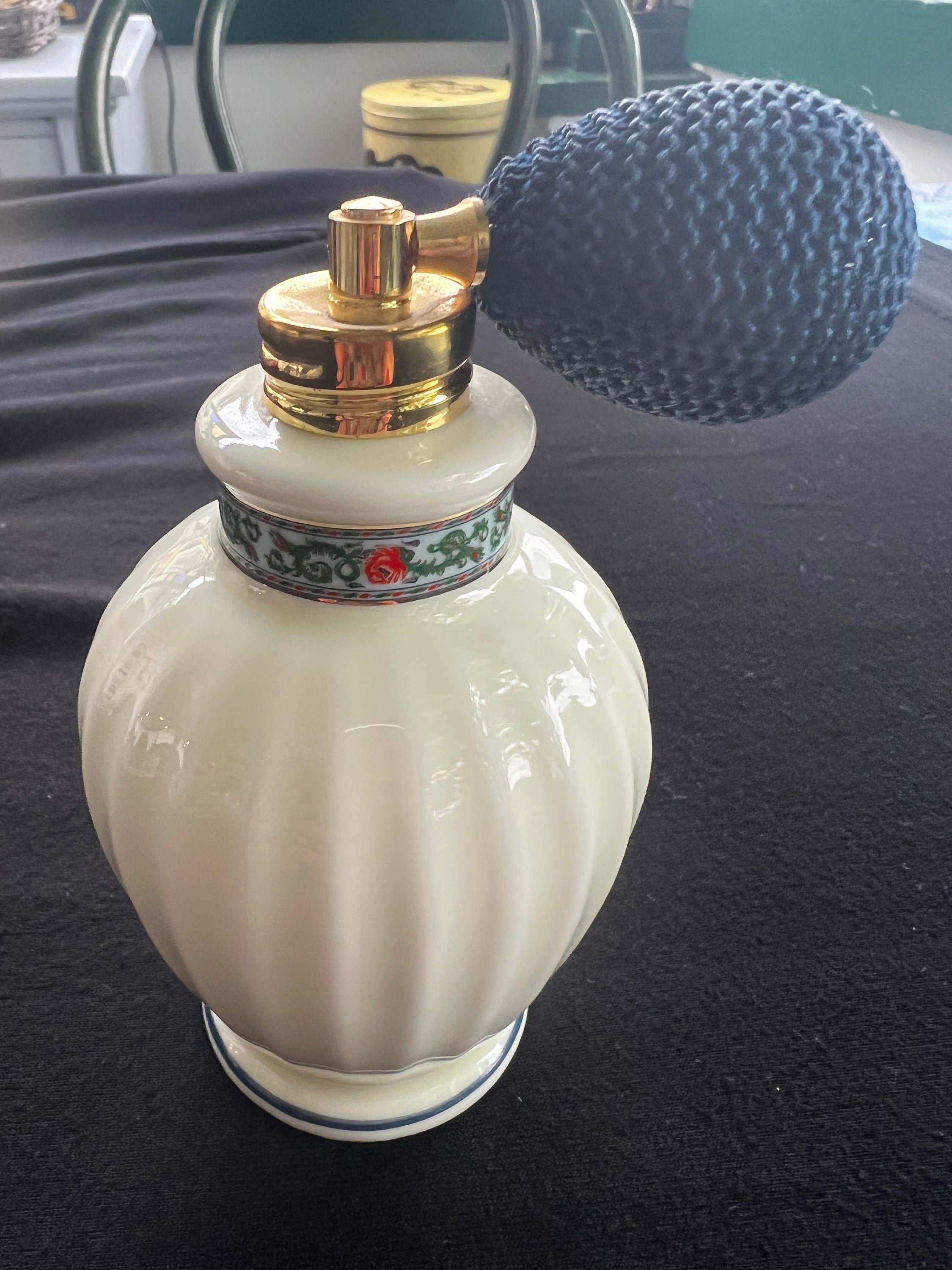 アンティーク　アトマイザー Antique Vintage Porcelain Perfume Bottle Atomizer Pump Ball