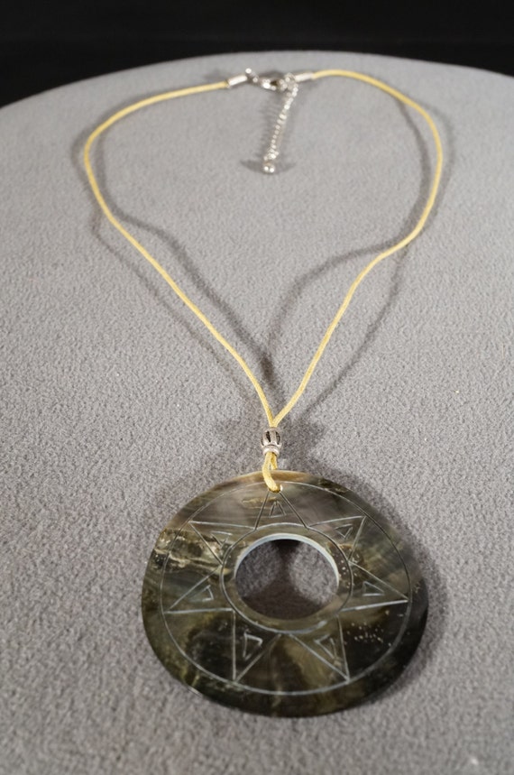 Vintage Large Round Fancy Carved Abalone Attached… - image 1