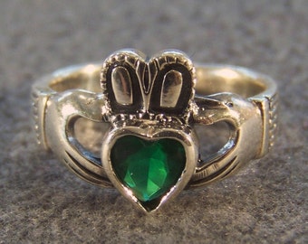 Vintage Sterling Silver Heart Green Topaz  Bold  Wide Fancy  Irish Celtic Claddaugh Wedding Design  Band Ring, Size 9