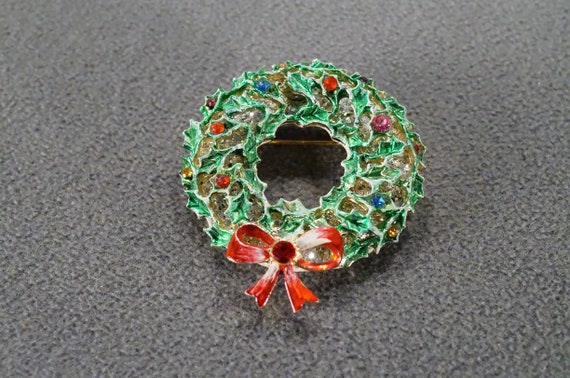 Antique Vintage Pin Brooch Gold Tone Christmas Ho… - image 1