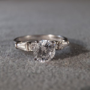 Vintage Sterling Silver  3  Round  2 baguette Cubic Zirconia  Fancy Engagement  Style  Wedding Band  Ring, Size 8