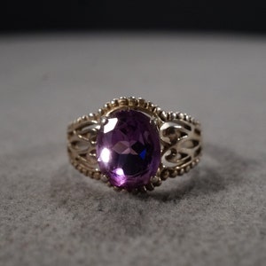 Vintage Sterling Silver Band Ring Oval African Amethyst Fancy Scrolled Filigree Victorian Style, Size 8