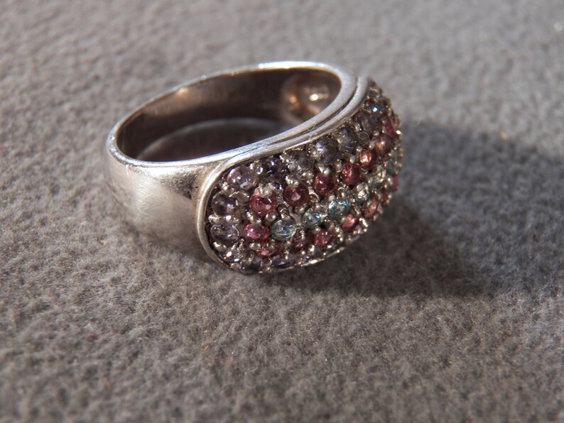Vintage Sterling Silver Multi Round Pink Tourmaline Blue Topaz 5 Row Bold Wide Cigar Band Ring, Size 9 image 2