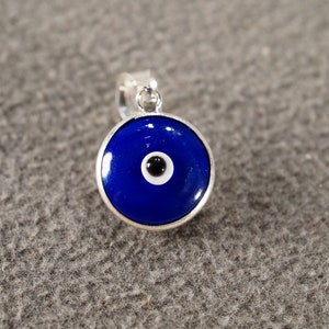 Vintage Silver Plated Pendant Charm Greek Eye Of God Round Glass Good Luck Classic Collectable Necklace Chain Charm Bracelet Design