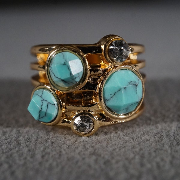 Vintage Yellow Gold Tone 5  Round Rhinestone Faux Turquoise Stone Fancy Curved Cigar Band Style Wedding Band Ring, Size 8