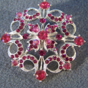 Vintage Silver Tone Bold  Multi Round Pink Aurora Borealis Rhinestone pin brooch      W