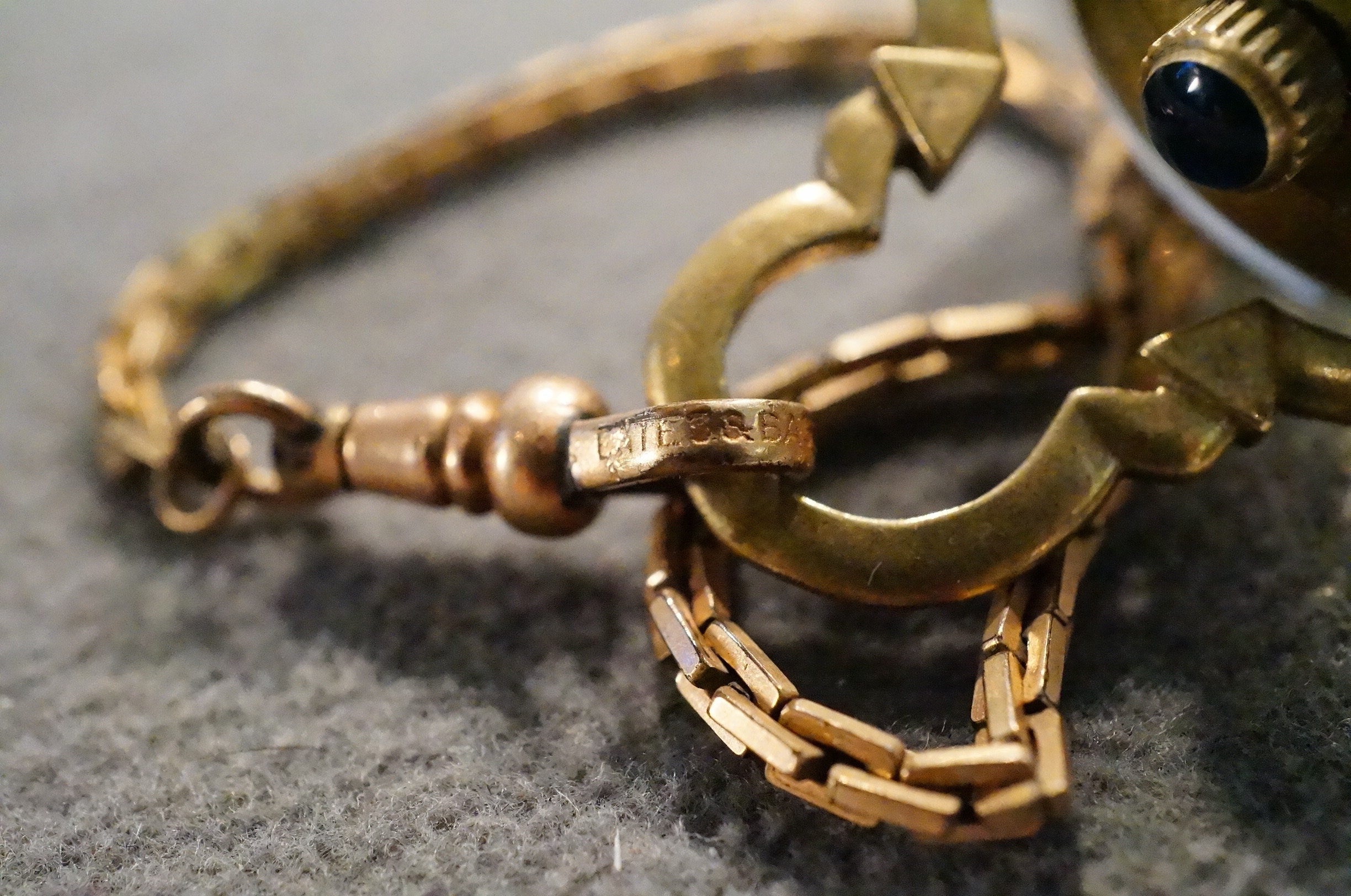 Antique Vintage 12 K Gold Filled Hand Wind Mechanical 