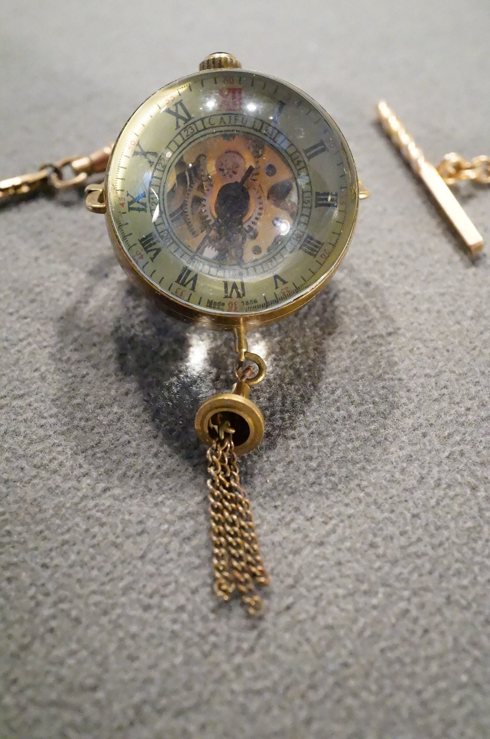 Antique Vintage 12 K Gold Filled Hand Wind Mechanical  display picture 1