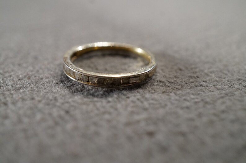 Size 6 Vintage Sterling Silver Wedding Band Stacker Design Ring 14 Round Inset Diamond Classic Setting Art Deco Style