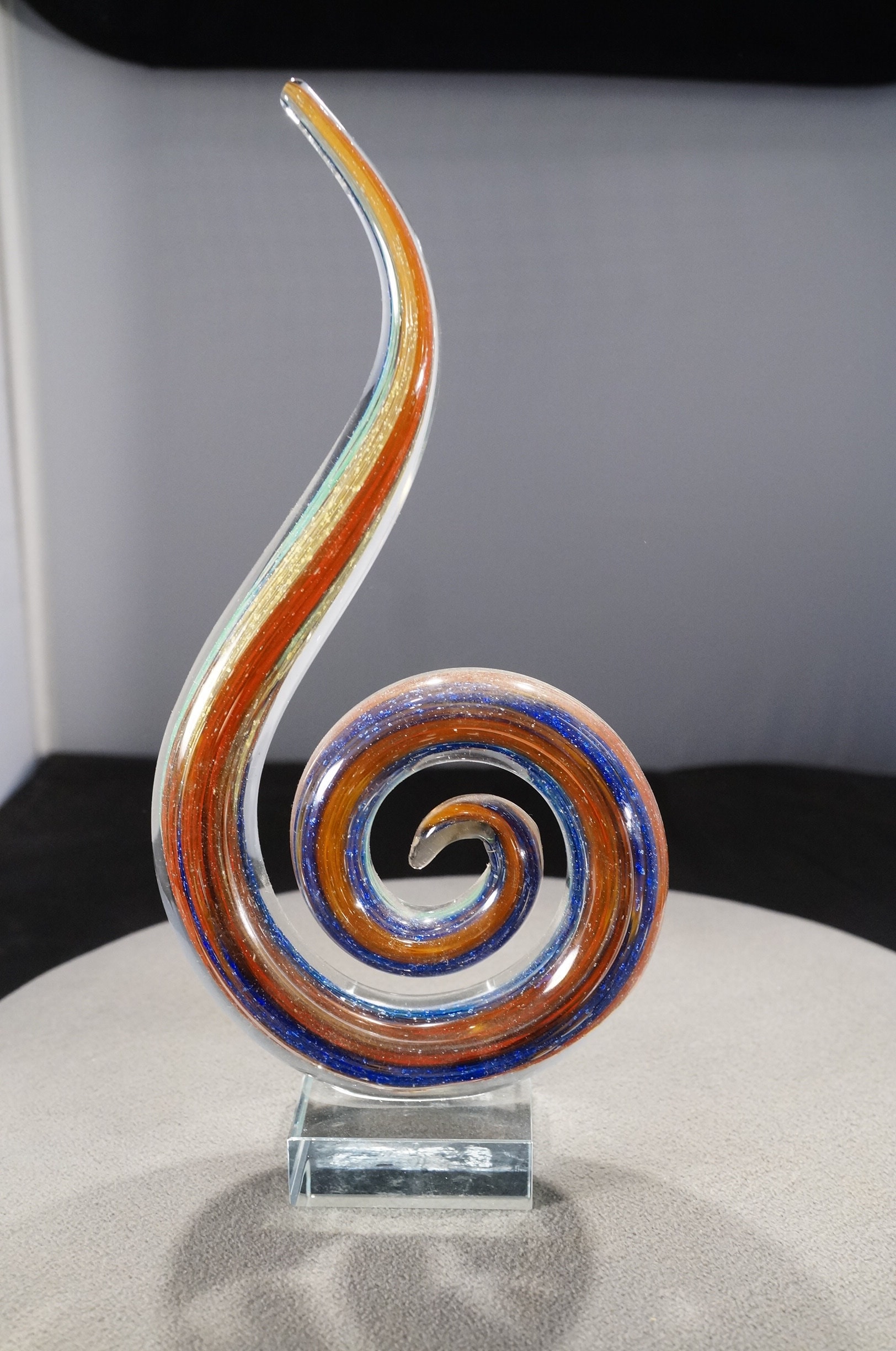 Vintage Murano Venetian Art Glass Sculpture Swirled Curved