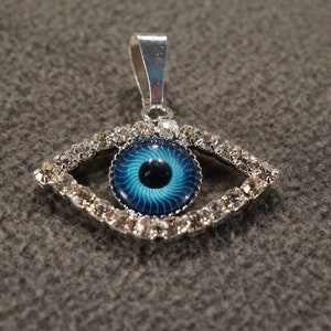 Vintage Silver Plated Greek Eye Of God Design Pendant Charm Multi Round Glass Rhinestone Halo Setting Classic Collectable Chain Bracelet