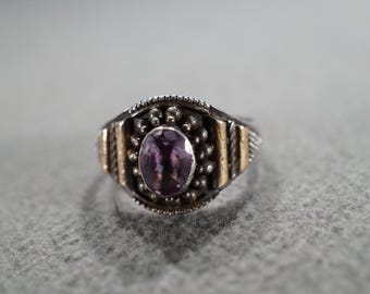 Vintage Wedding Band Stacker Design Ring Sterling Silver Oval Bezel Set Amethyst Raised Relief Single Stone Setting Artist Classic, Size 8