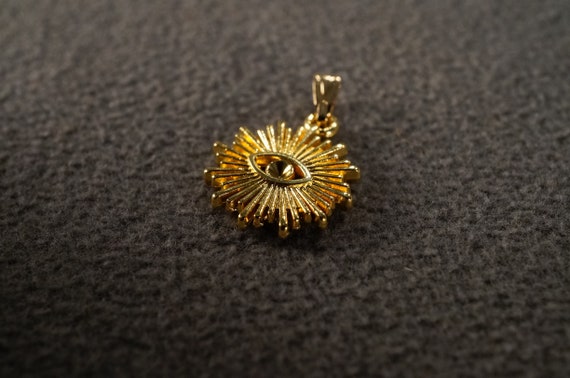 Vintage Yellow Gold Plated Traditional Classic Gr… - image 3