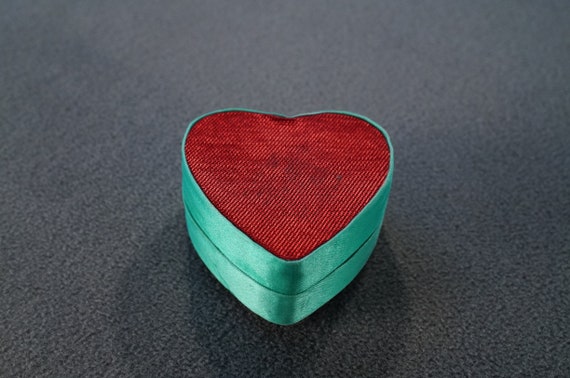 Vintage Multi Flower Hand Painted  Heart  Satin C… - image 4