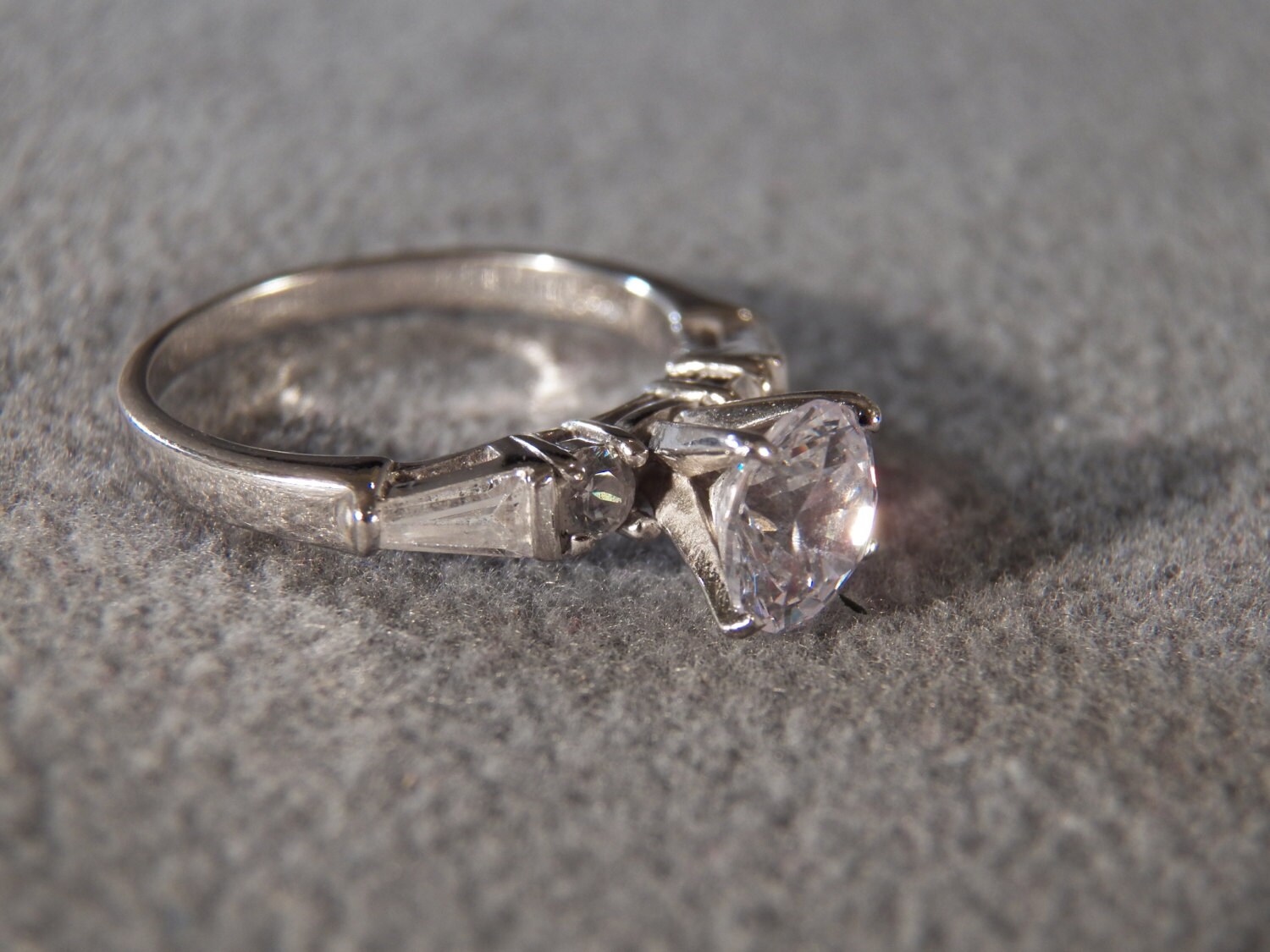 Vintage Sterling Silver 3 Round 2 Baguette Cubic Zirconia