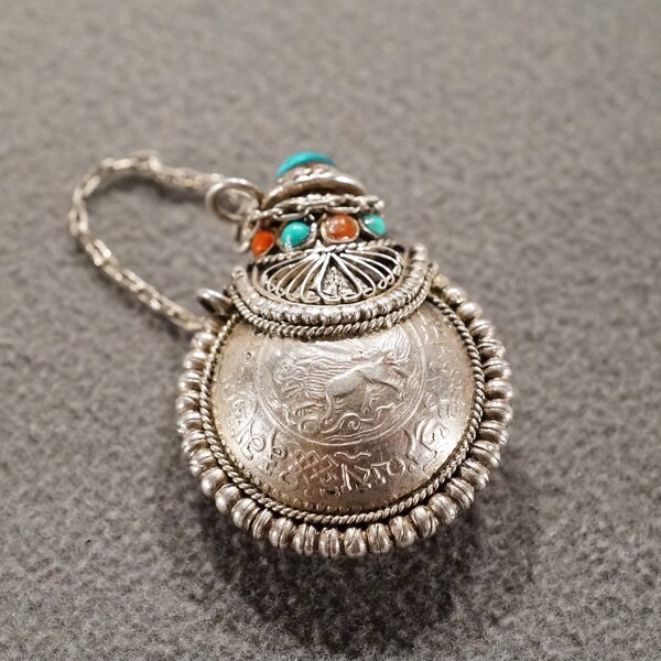 Vintage Sterling Silver Perfume Snuff Bottle Dauber Stopper Pendant Charm 8 Round Red Coral Turquoise Fancy Scrolled Etched Design    #1377