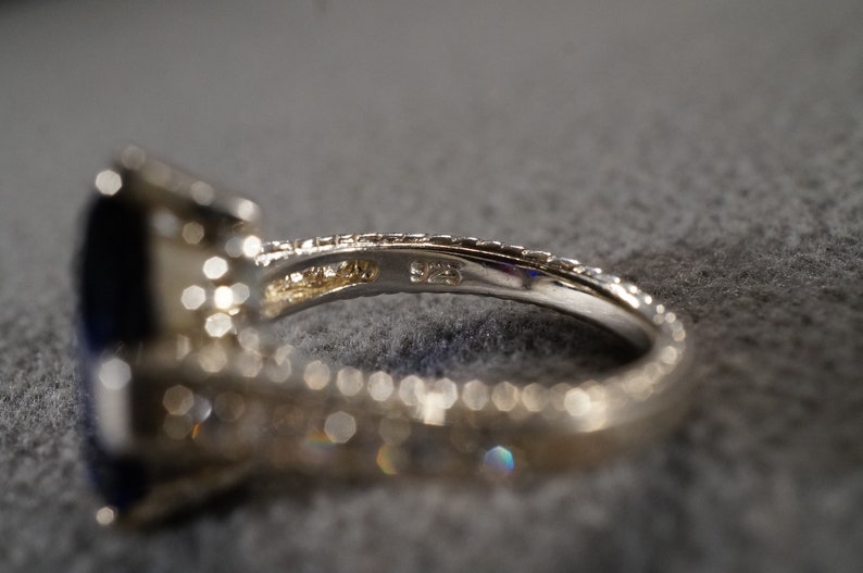 Vintage Sterling Silver Band Ring 7 Round Marquise Prong Set Blue Clear Cubic Zirconia Multi Stone Design Setting Art Deco Style Size 6