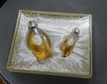 Antique Vintage Evening In Paris Bourjois Eau de Toilette 2 Perfume Bottle Set Box Vanity Home Decor Classic Collectable Mid Century Modern