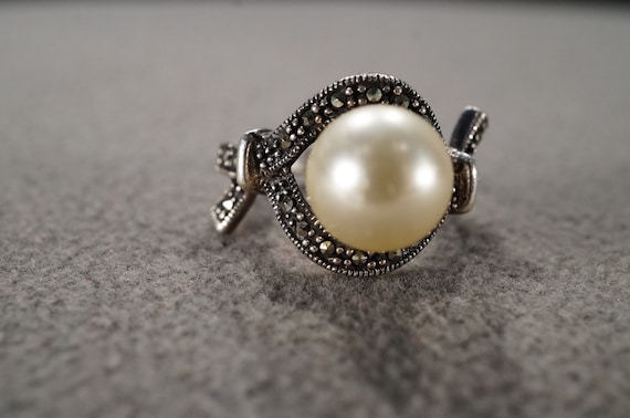 Vintage Sterling Silver Band Ring Multi Round Cultured Pearl Prong