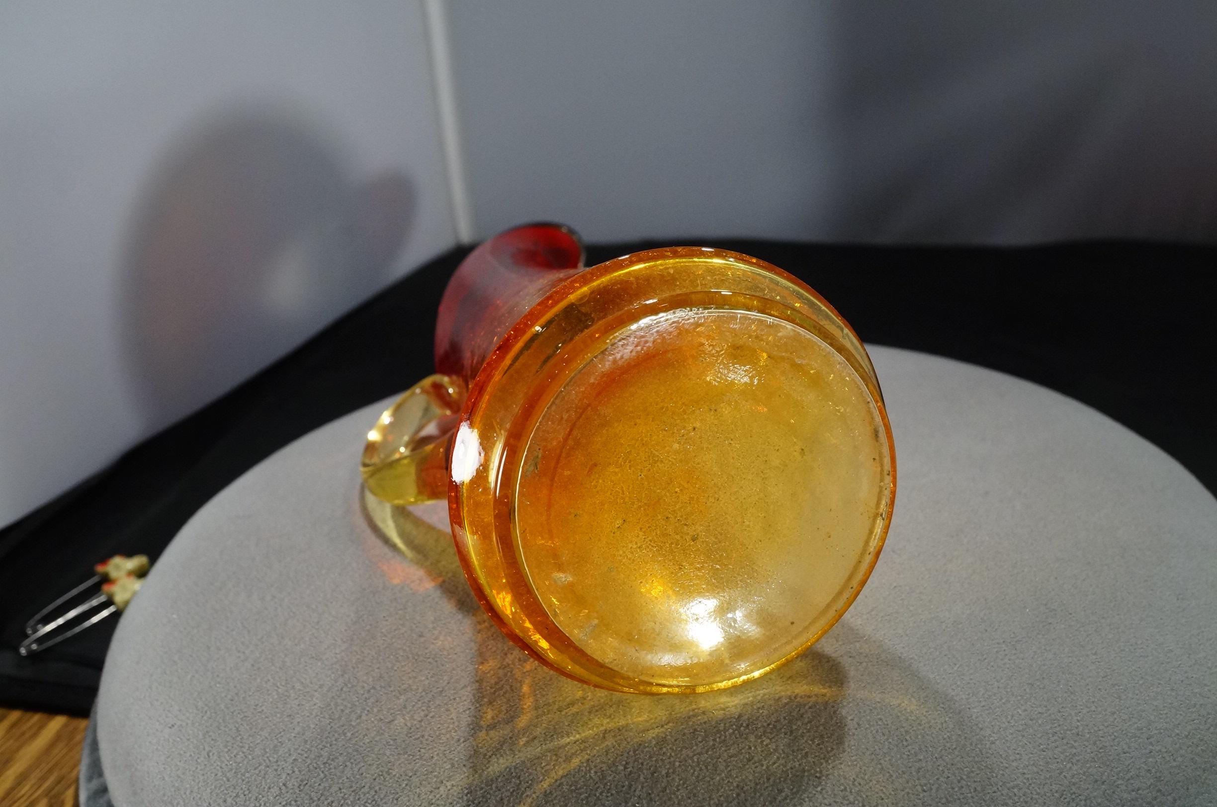 Antique Vintage Kanawha Hand Blown Art Glass Amberina Crackle