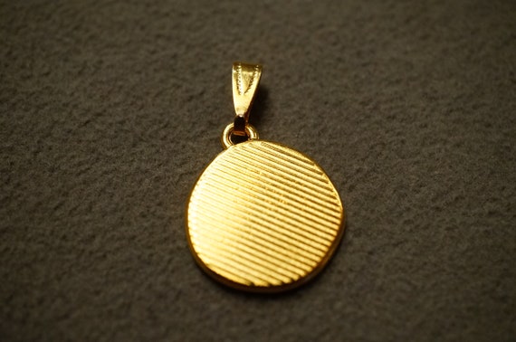 Vintage Yellow Gold Plated Greek Mediterranean Co… - image 4