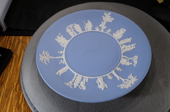 陶芸品　磁器ウエッジウッド Jasperware Porcelain Plate Vintage Wedgwood Jasperware Plate Dish Tray England Raised Relief