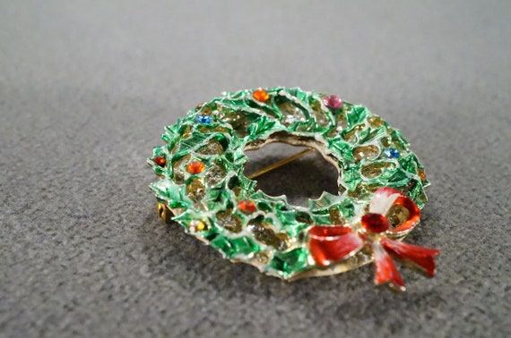 Antique Vintage Pin Brooch Gold Tone Christmas Ho… - image 2