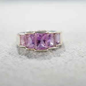 Vintage Wedding Band Stacker Design Ring Sterling Silver 5 Rectangle Bezel Set Amethyst Cluster Multi Stone Setting Collectable, Size 7