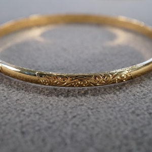 Designer Tiffany & Company Love Knot Bangle Sweetheart