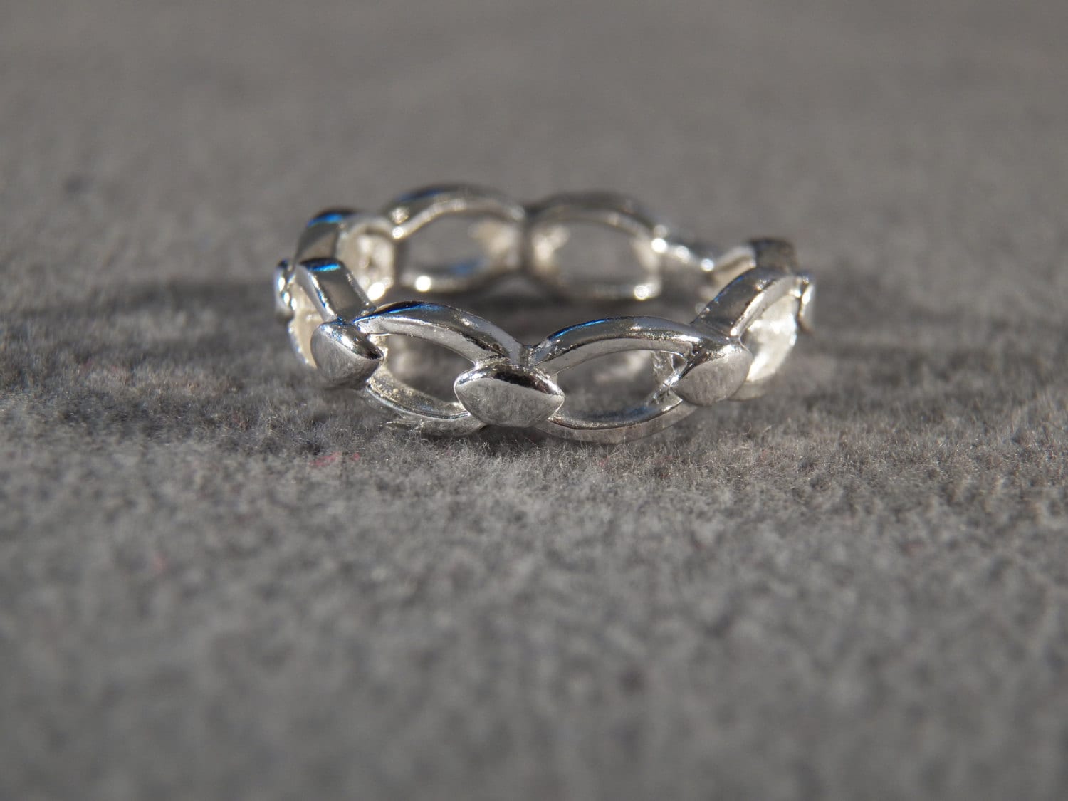 Vintage Sterling Silver Band Style Ring Formed From Chain