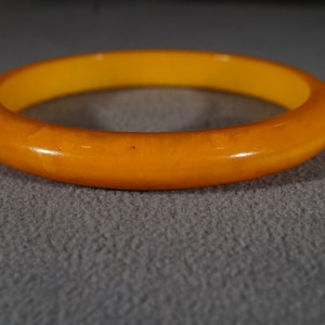 Vintage Domed Curved Butterscotch Bakelite Stackable Style Bangle Bracelet