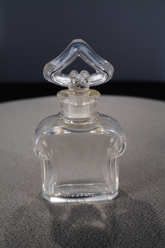 Antique Vintage Art Glass Crystal Perfume Bottle Stopper