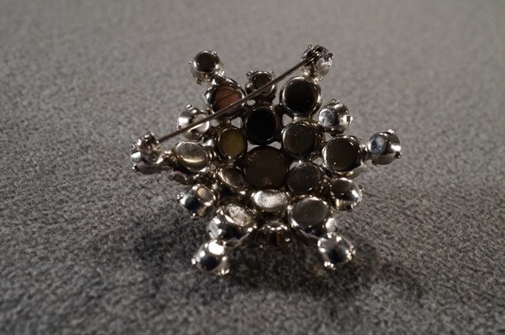 Vintage Silver Tone Pin Brooch Domed Round Setting Multi  display picture 3