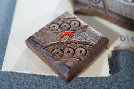 Vintage Fancy Carved Solid Wood 8 Square Button B… - image 4